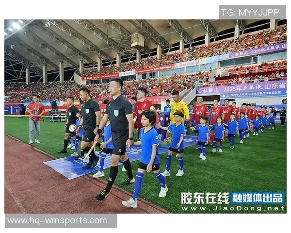 山东烟台足球明星的崛起与成就揭秘